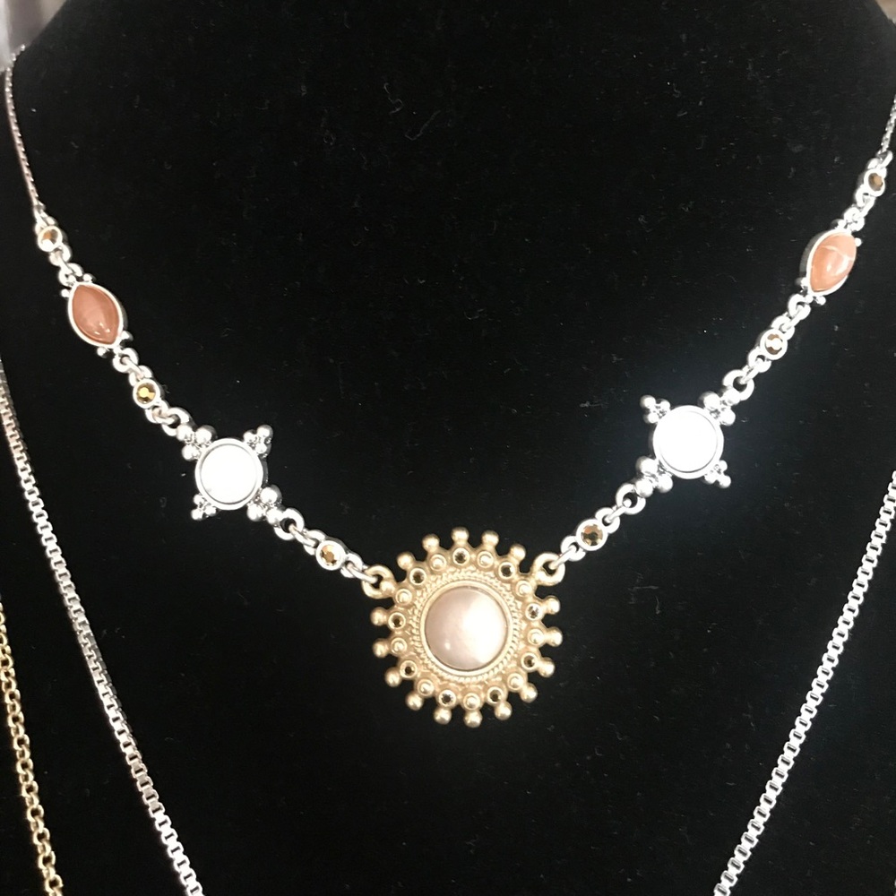 Lucky Jewelry ... 7 in one necklace !!!!! - Picture 2 of 5